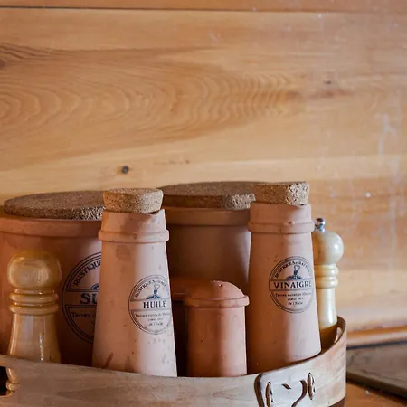 Margarita Willa Arachova